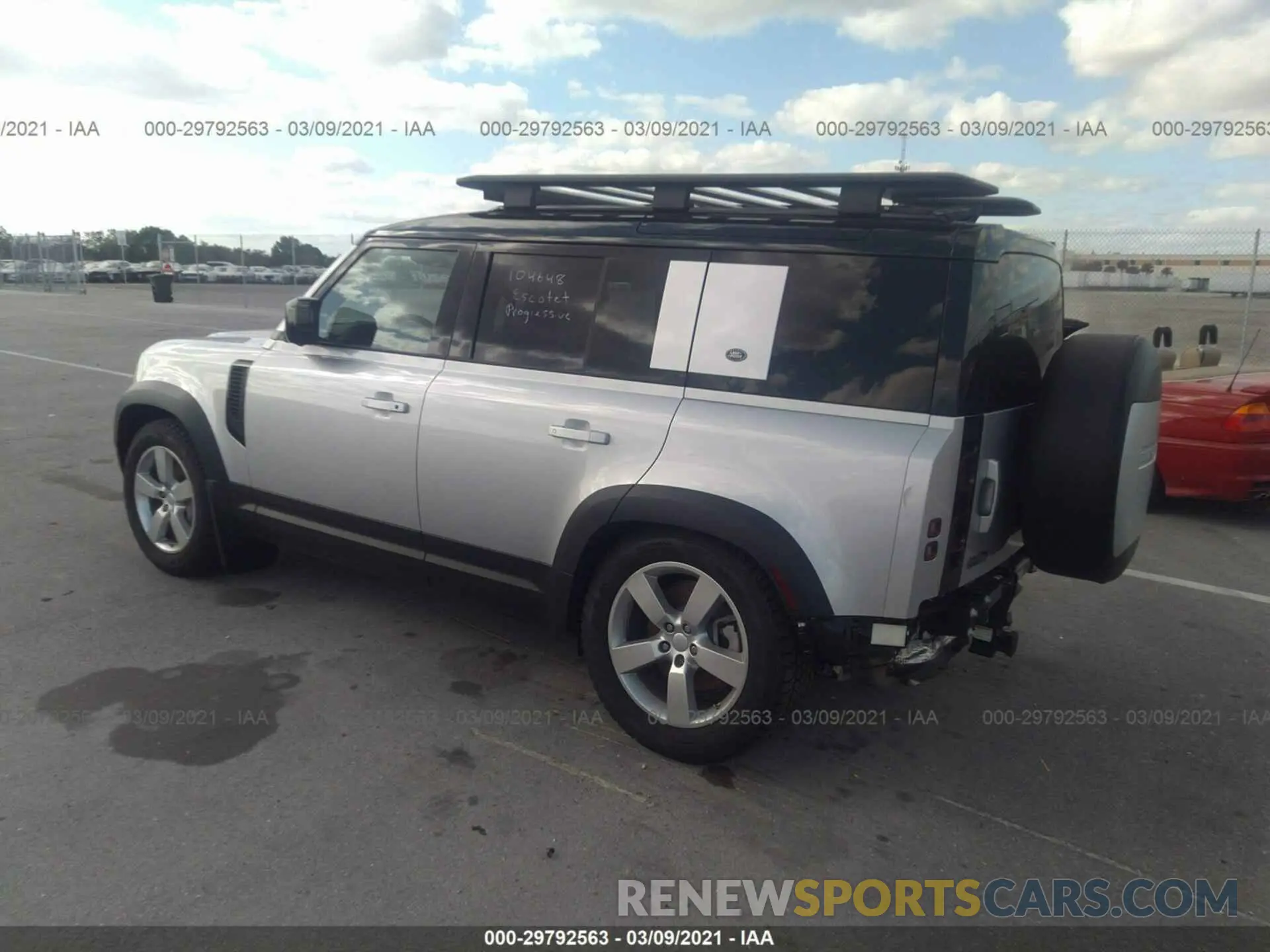 3 Фотография поврежденного автомобиля SALE1EEU7L2005466 LAND ROVER DEFENDER 2020