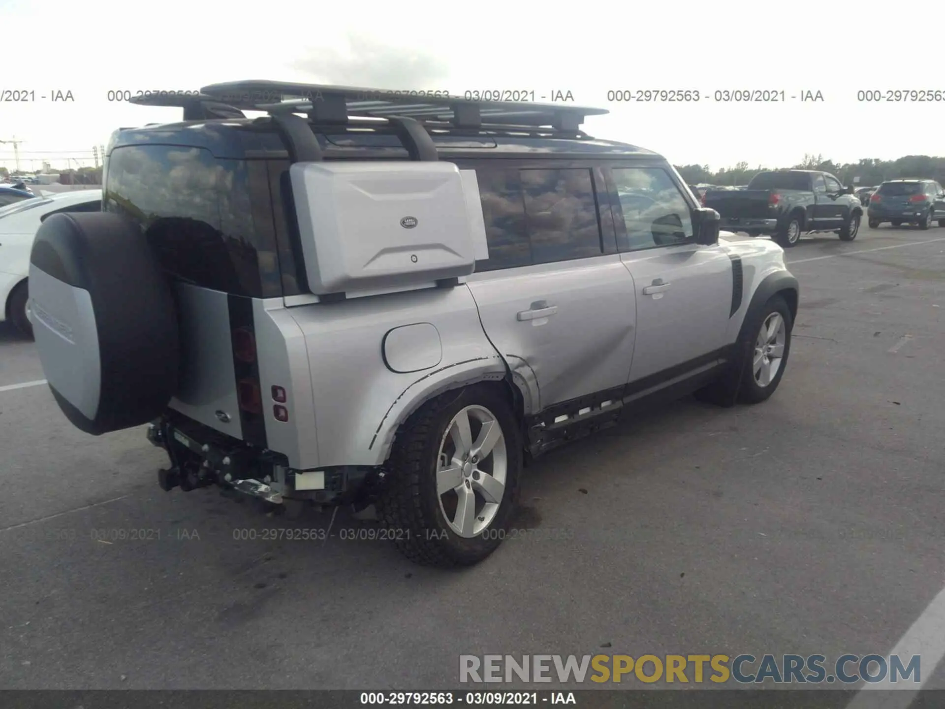 4 Фотография поврежденного автомобиля SALE1EEU7L2005466 LAND ROVER DEFENDER 2020