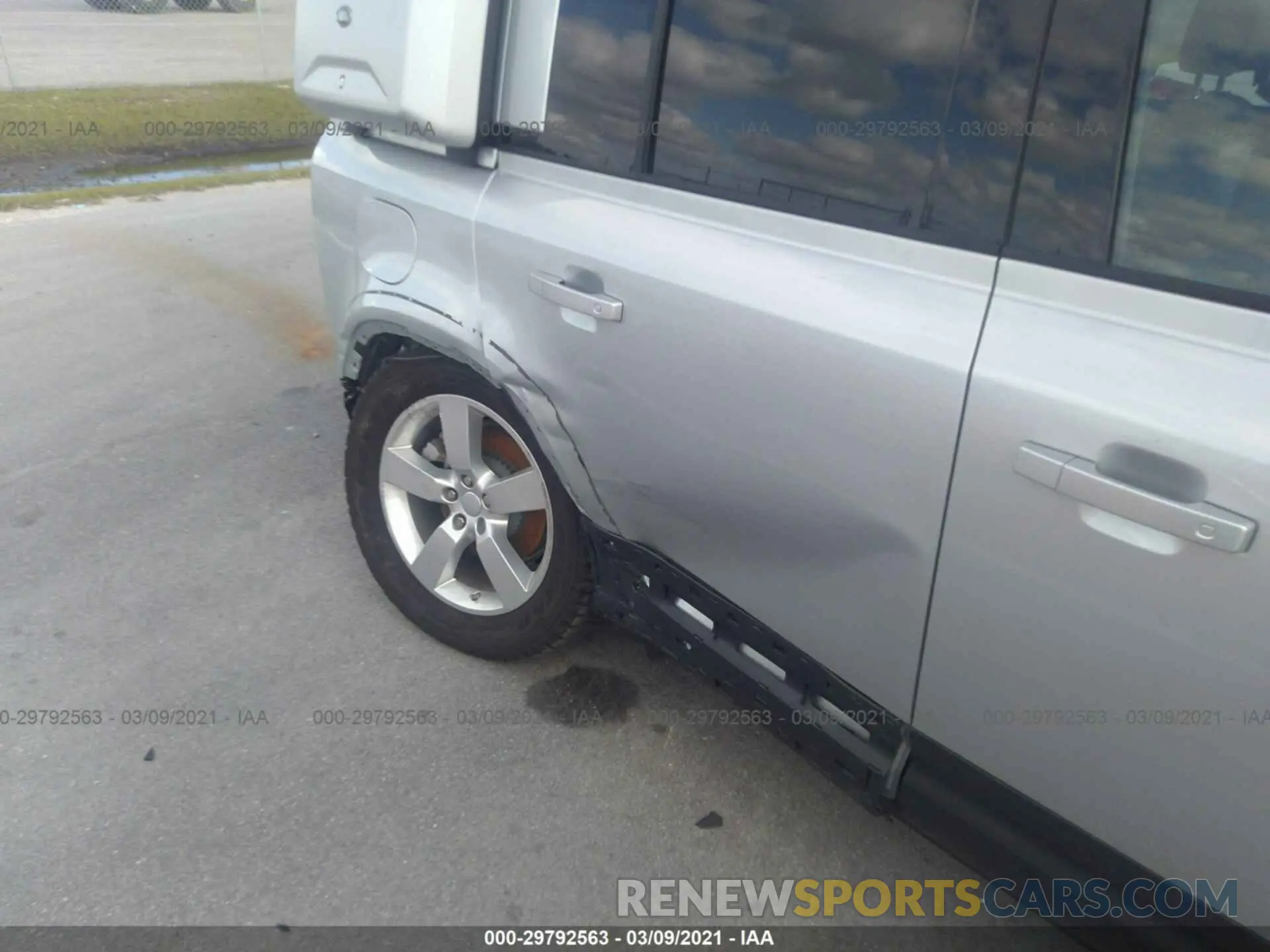 6 Фотография поврежденного автомобиля SALE1EEU7L2005466 LAND ROVER DEFENDER 2020