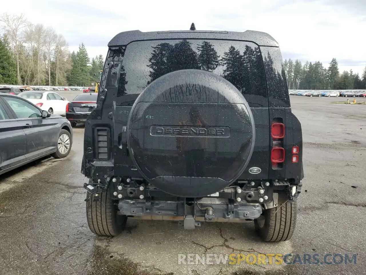 6 Photograph of a damaged car SALE9EEU6L2025605 LAND ROVER DEFENDER 2020