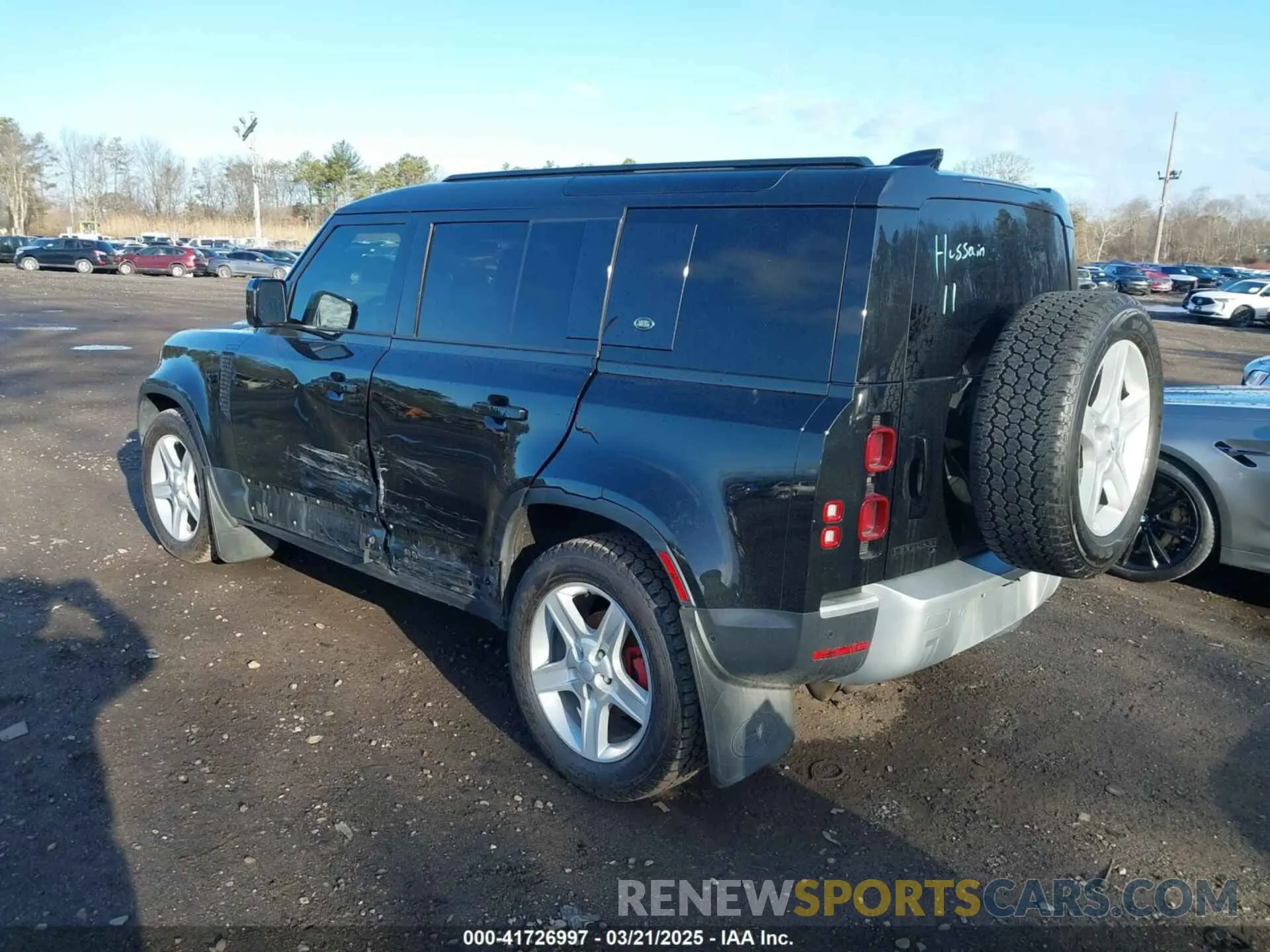 3 Photograph of a damaged car SALEJ7EX6L2033362 LAND ROVER DEFENDER 2020