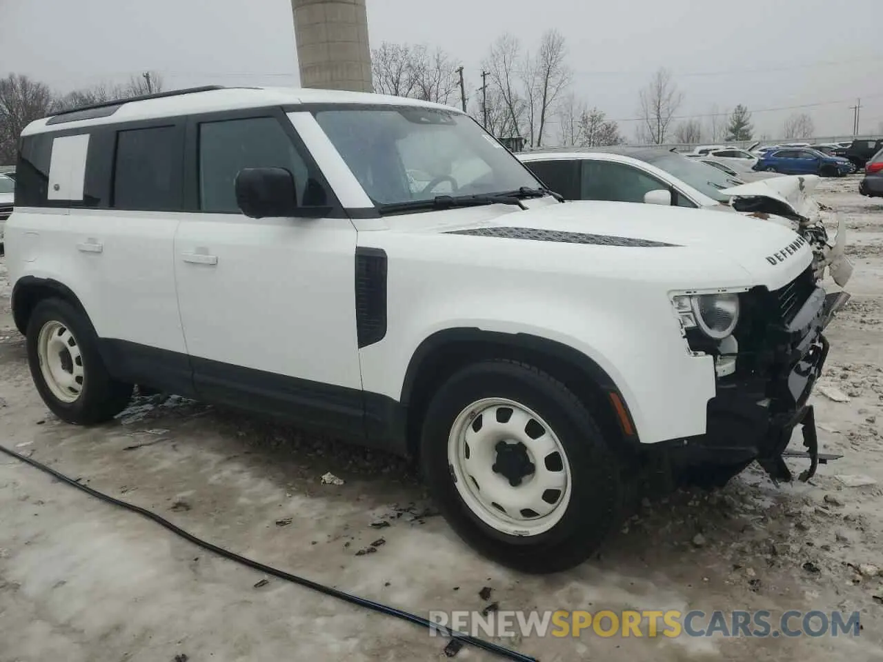 4 Photograph of a damaged car SALEKEEX5L2019955 LAND ROVER DEFENDER 2020