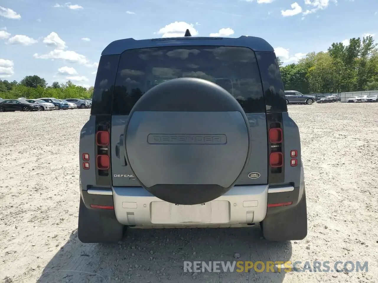 6 Photograph of a damaged car SALEP7EU3L2032240 LAND ROVER DEFENDER 2020
