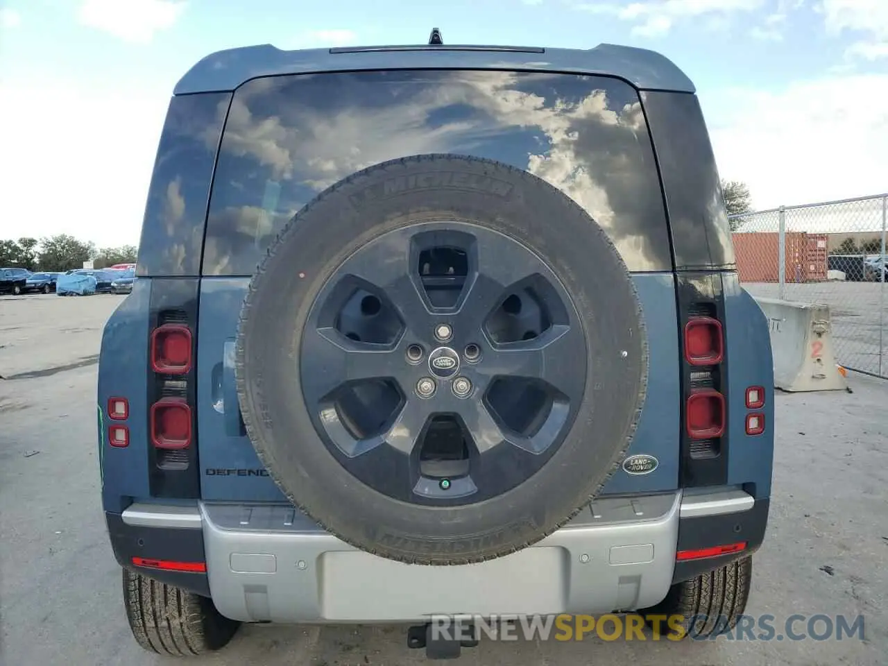 6 Фотография поврежденного автомобиля SALEPEEU6L2025416 LAND ROVER DEFENDER 2020