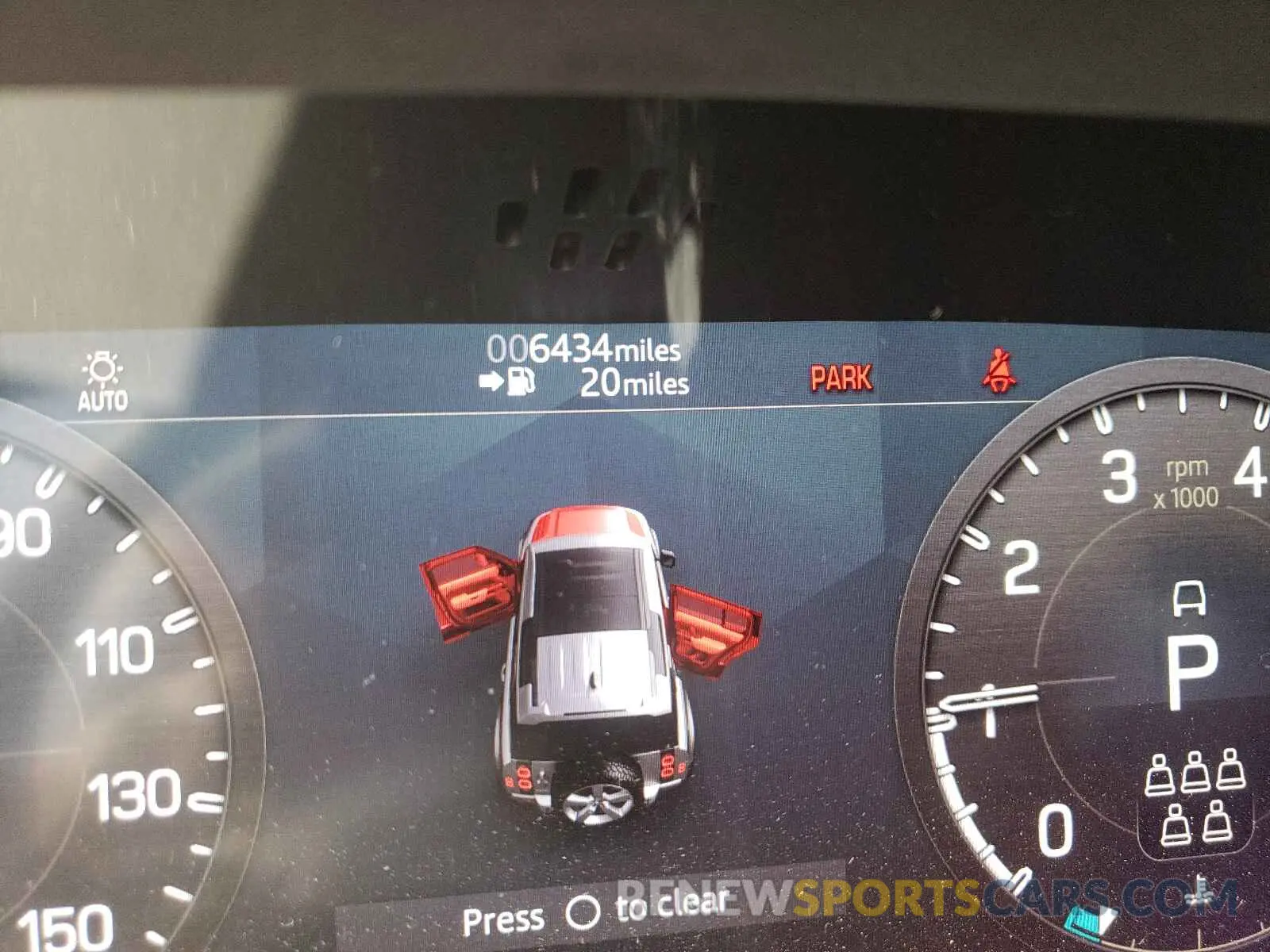 8 Photograph of a damaged car SALEXEEU6L2021687 LAND ROVER DEFENDER 2020