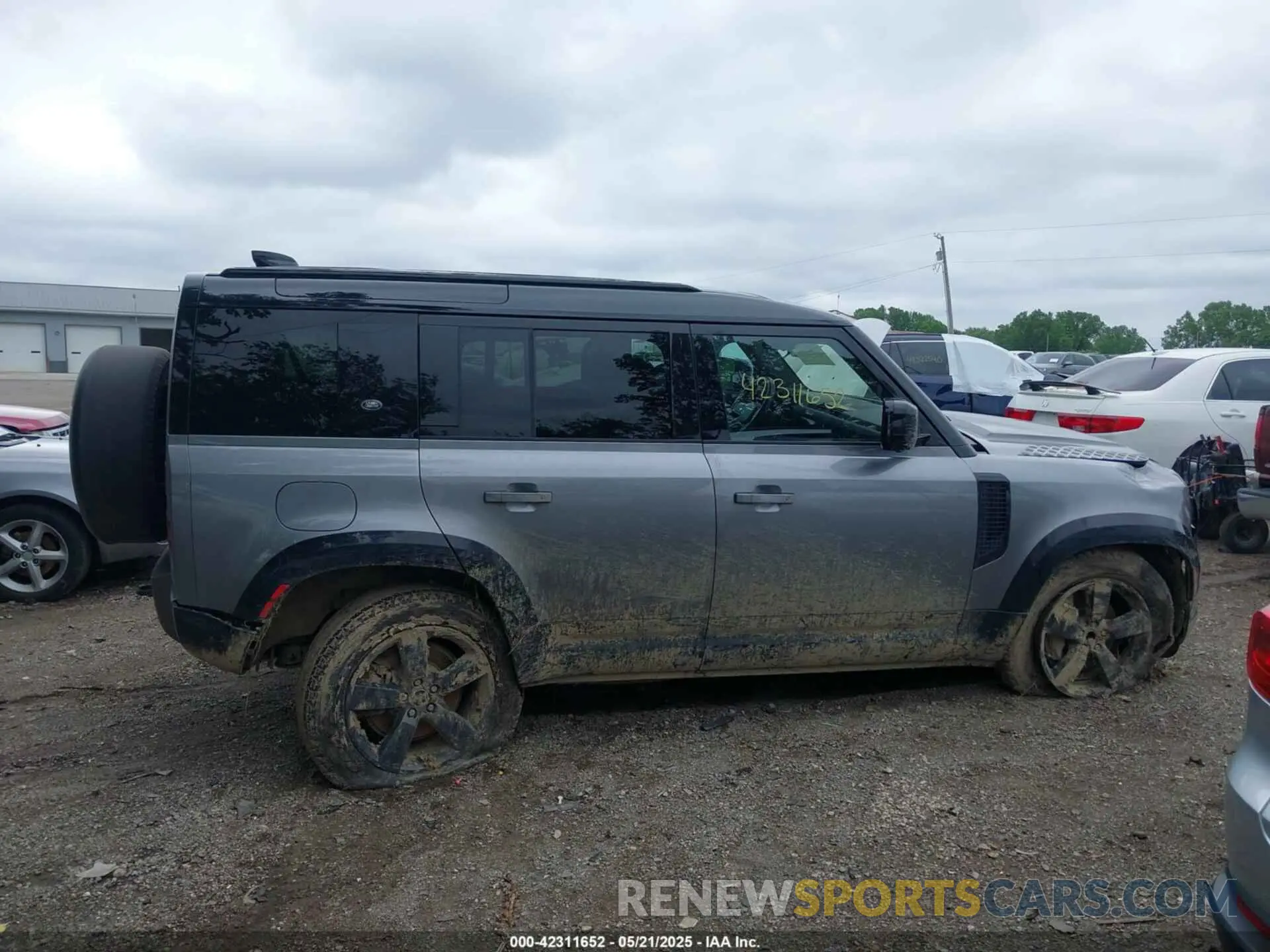 13 Фотография поврежденного автомобиля SALE2ERU6M2062251 LAND ROVER DEFENDER 2021