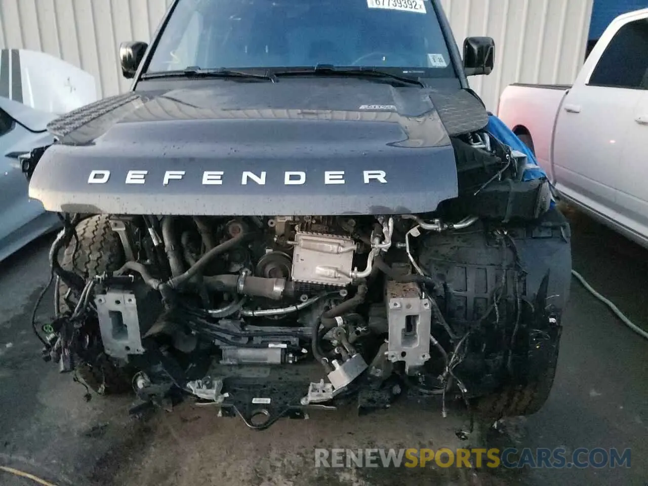 5 Photograph of a damaged car SALEJ7RX3M2045979 LAND ROVER DEFENDER 2021