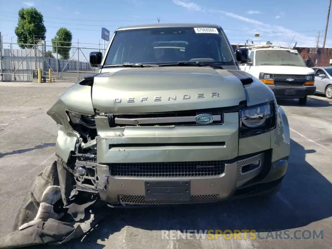 5 Photograph of a damaged car SALE27RU5N2073836 LAND ROVER DEFENDER 2022
