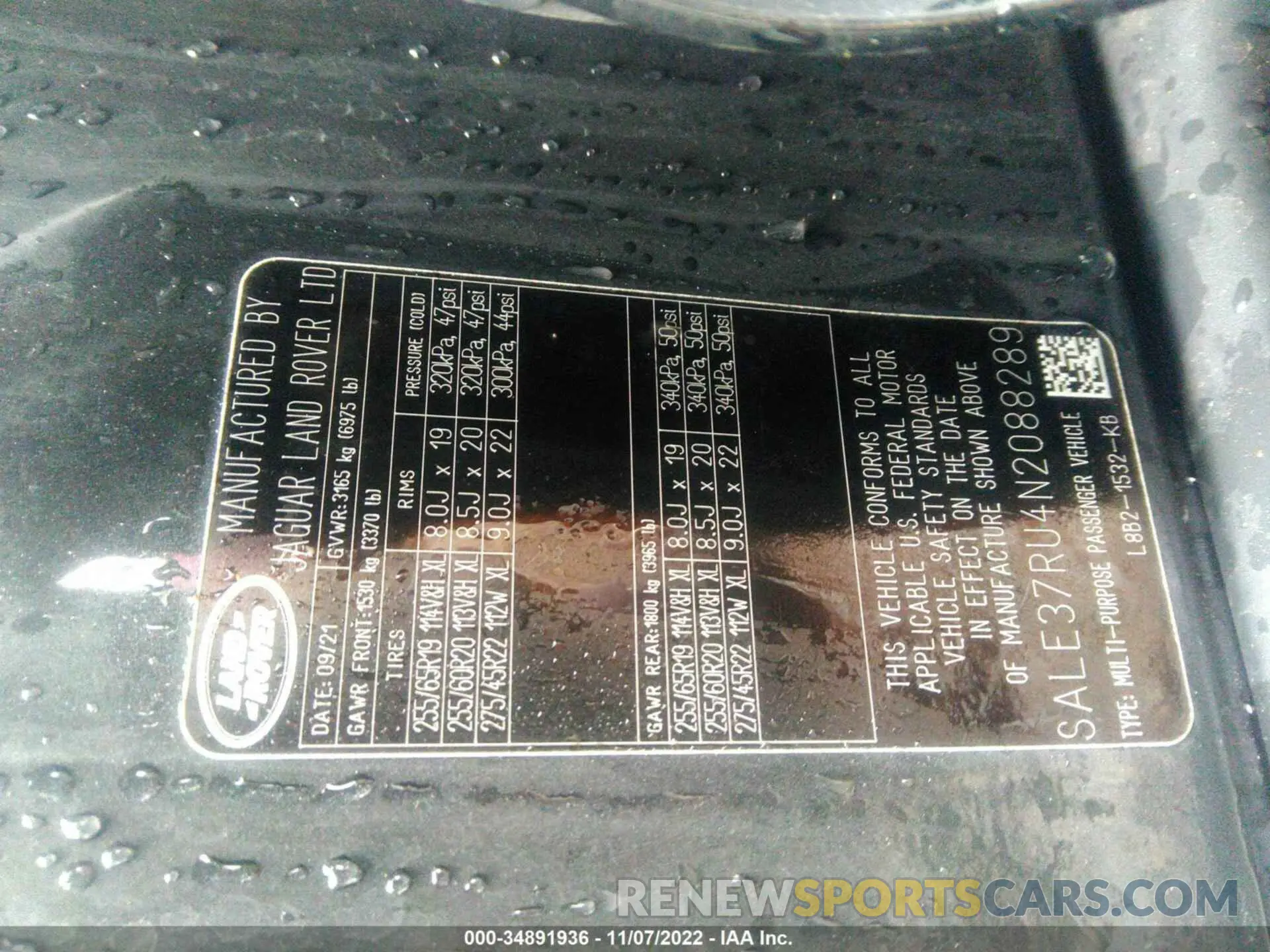 9 Photograph of a damaged car SALE37RU4N2088289 LAND ROVER DEFENDER 2022