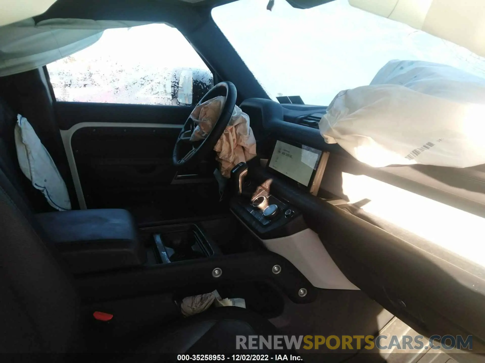 5 Фотография поврежденного автомобиля SALE37RU9N2099336 LAND ROVER DEFENDER 2022