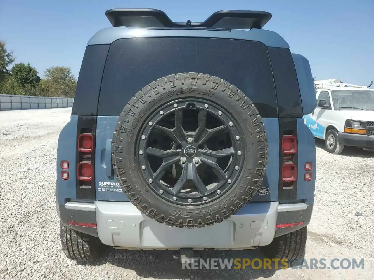 6 Photograph of a damaged car SALEJ7RX1N2090601 LAND ROVER DEFENDER 2022