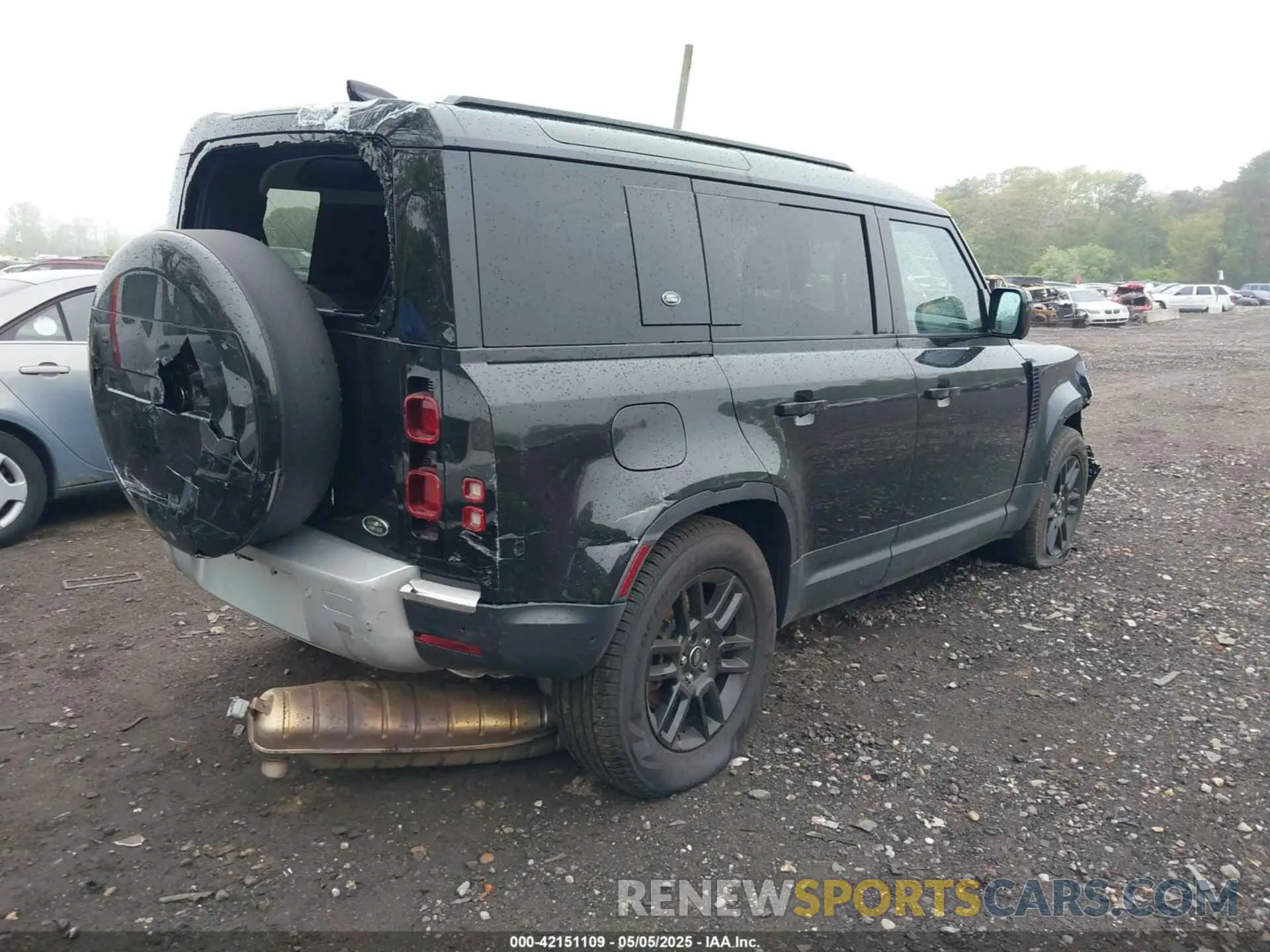 4 Фотография поврежденного автомобиля SALEPERU2N2088316 LAND ROVER DEFENDER 2022