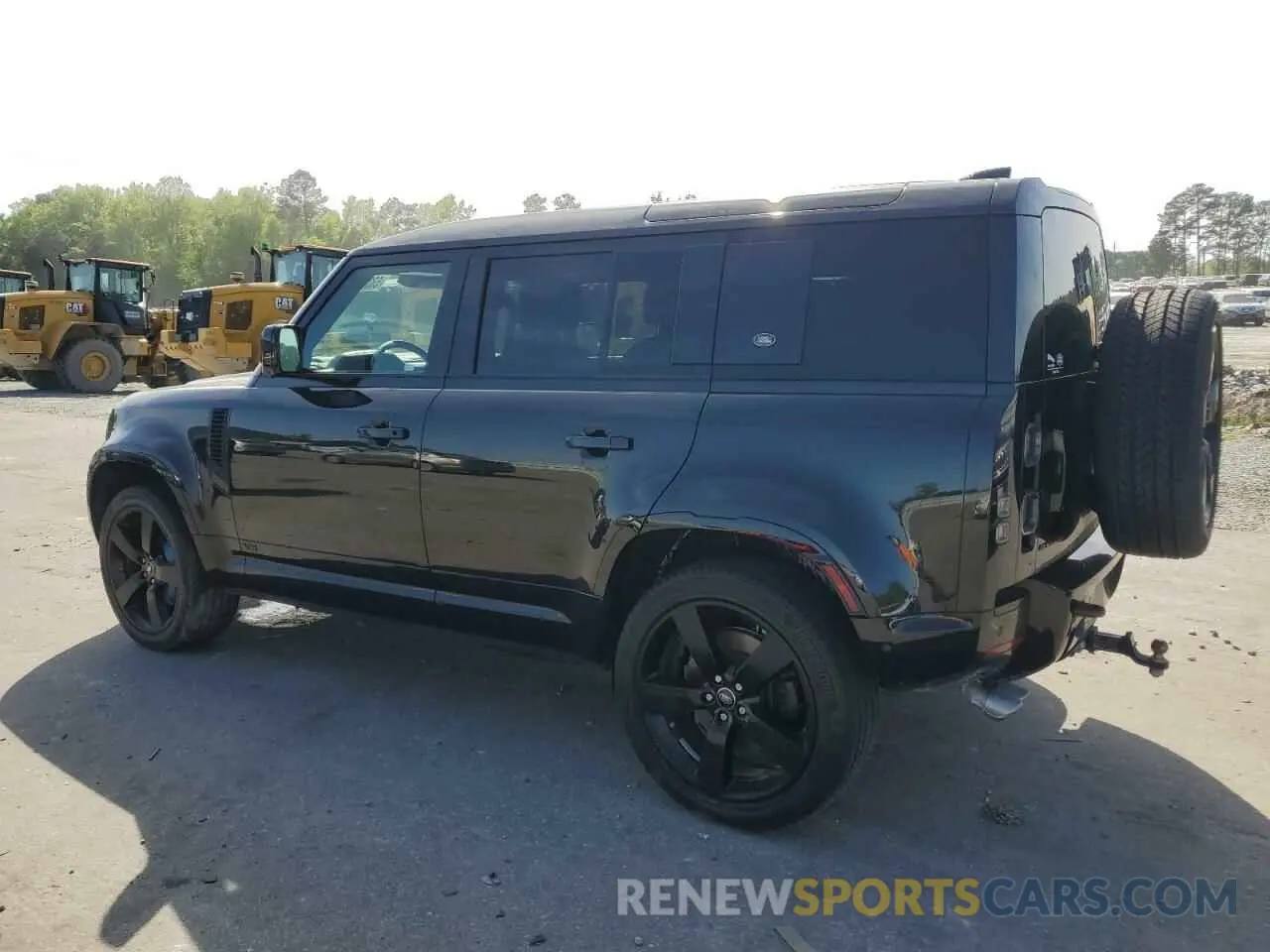 2 Фотография поврежденного автомобиля SALEWERE8N2074626 LAND ROVER DEFENDER 2022