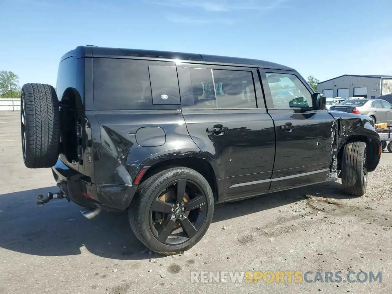 3 Фотография поврежденного автомобиля SALEWERE8N2074626 LAND ROVER DEFENDER 2022