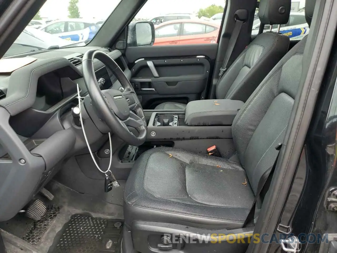 7 Photograph of a damaged car SALE27EU8P2150501 LAND ROVER DEFENDER 2023
