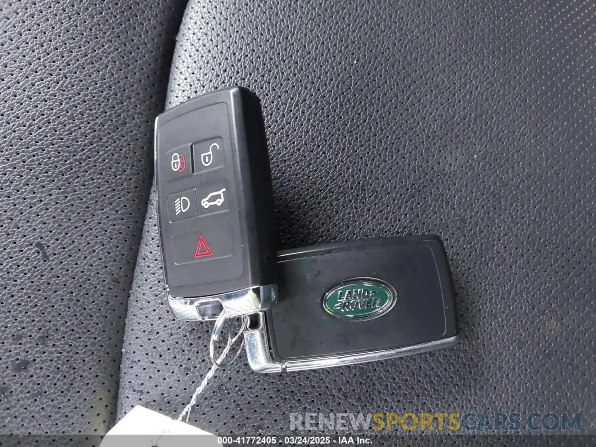 11 Фотография поврежденного автомобиля SALE2FEU3P2204717 LAND ROVER DEFENDER 2023
