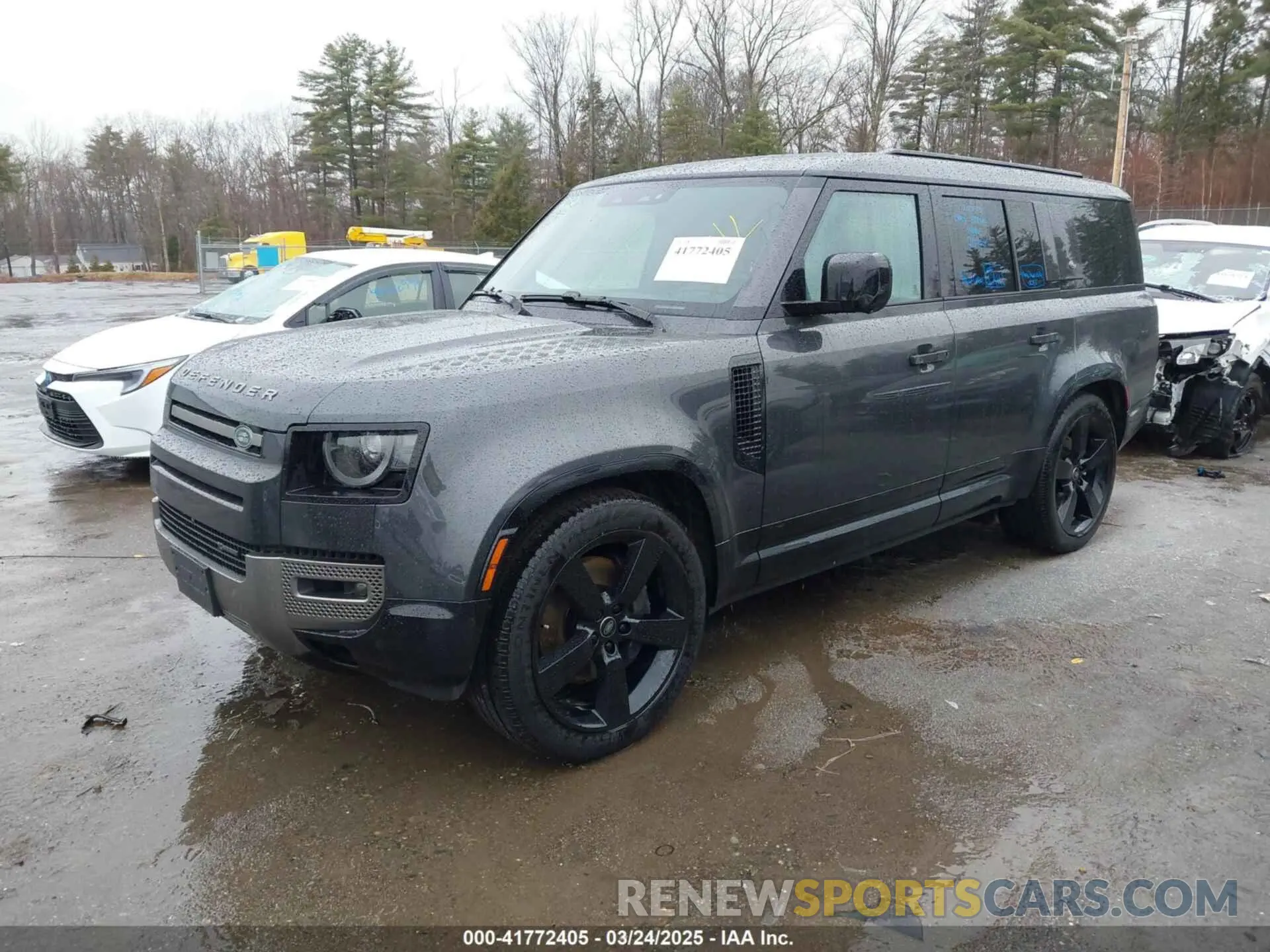 2 Фотография поврежденного автомобиля SALE2FEU3P2204717 LAND ROVER DEFENDER 2023