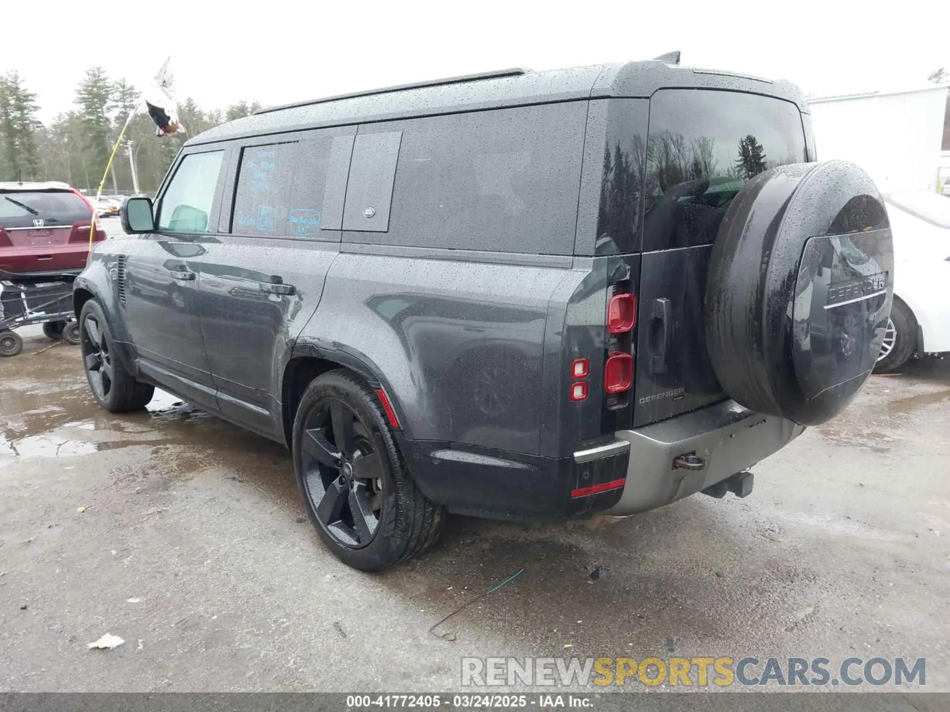 3 Фотография поврежденного автомобиля SALE2FEU3P2204717 LAND ROVER DEFENDER 2023