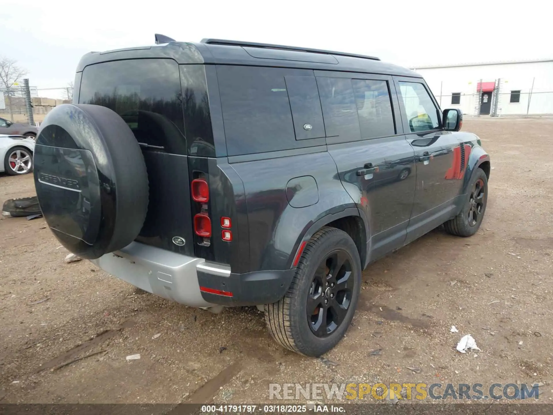 4 Photograph of a damaged car SALEJ7EX4P2239091 LAND ROVER DEFENDER 2023