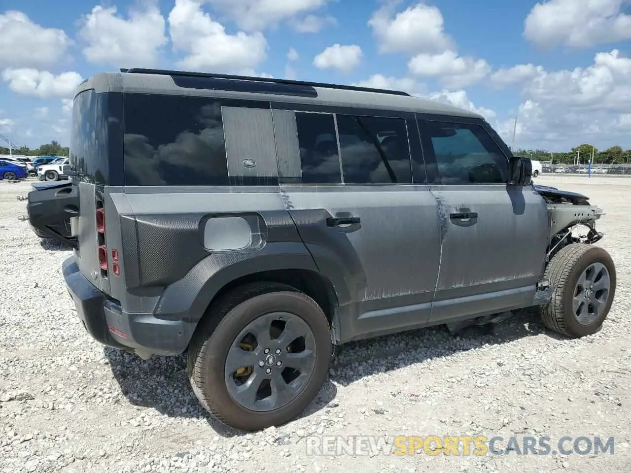 3 Фотография поврежденного автомобиля SALEJ7EX4P2241794 LAND ROVER DEFENDER 2023