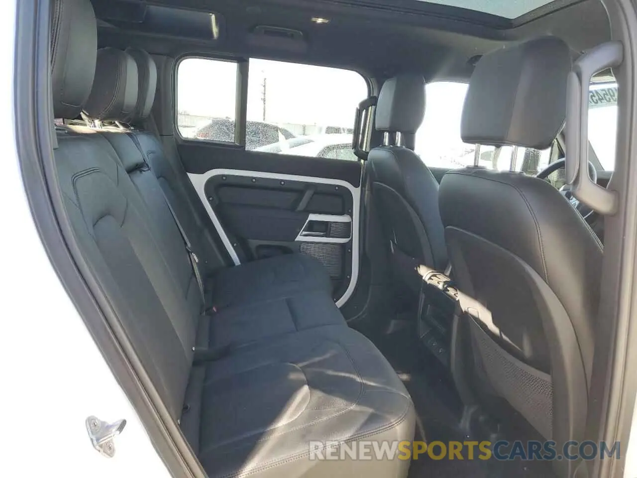 11 Фотография поврежденного автомобиля SALEJ7EXXP2124365 LAND ROVER DEFENDER 2023