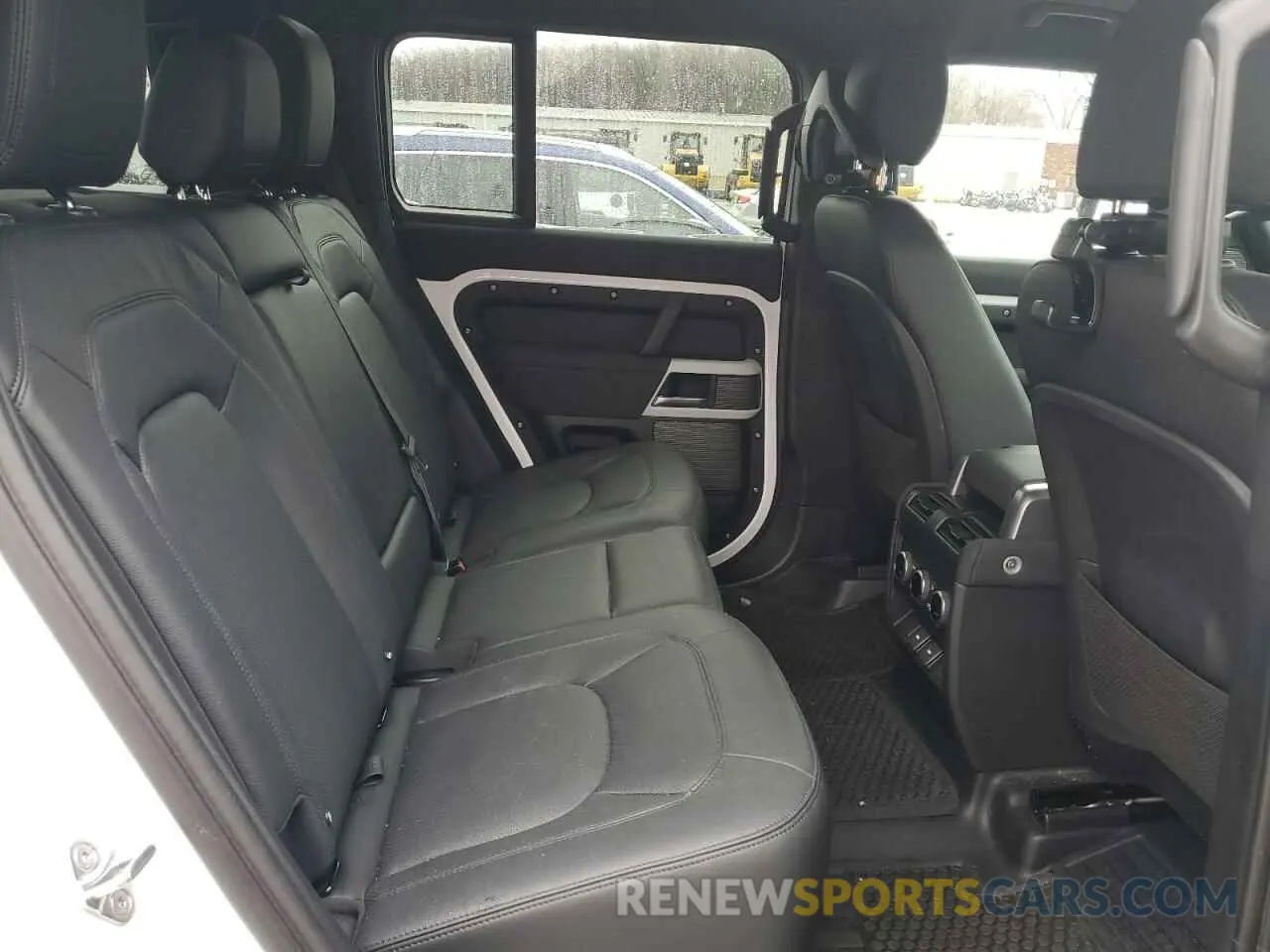 11 Фотография поврежденного автомобиля SALEP7EU0P2220042 LAND ROVER DEFENDER 2023