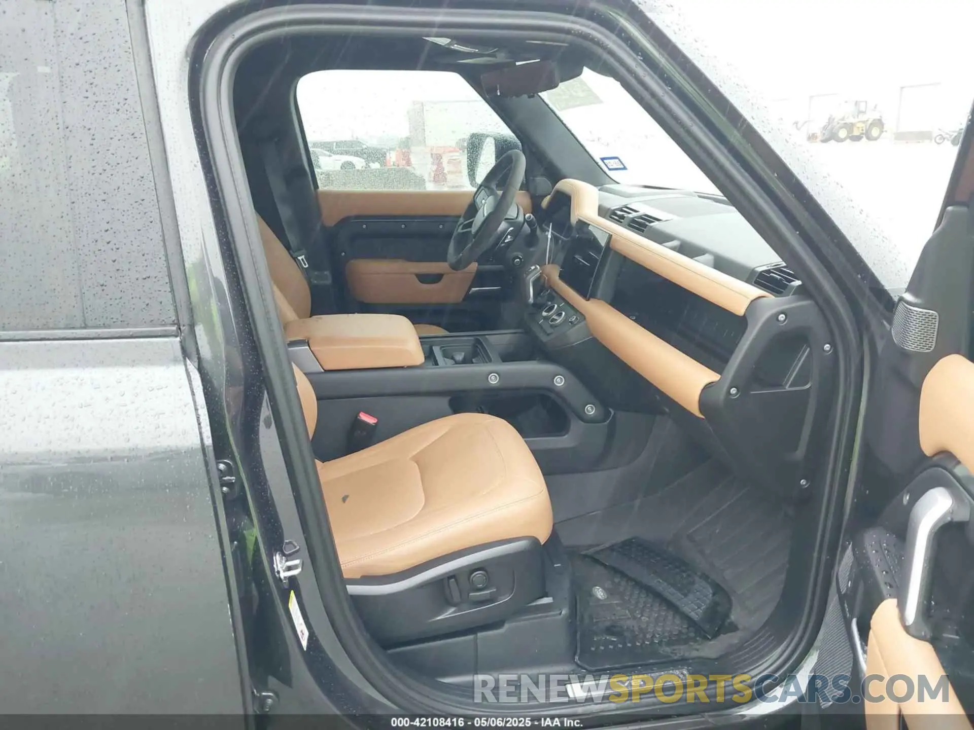 5 Фотография поврежденного автомобиля SALEWEEE8P2124272 LAND ROVER DEFENDER 2023