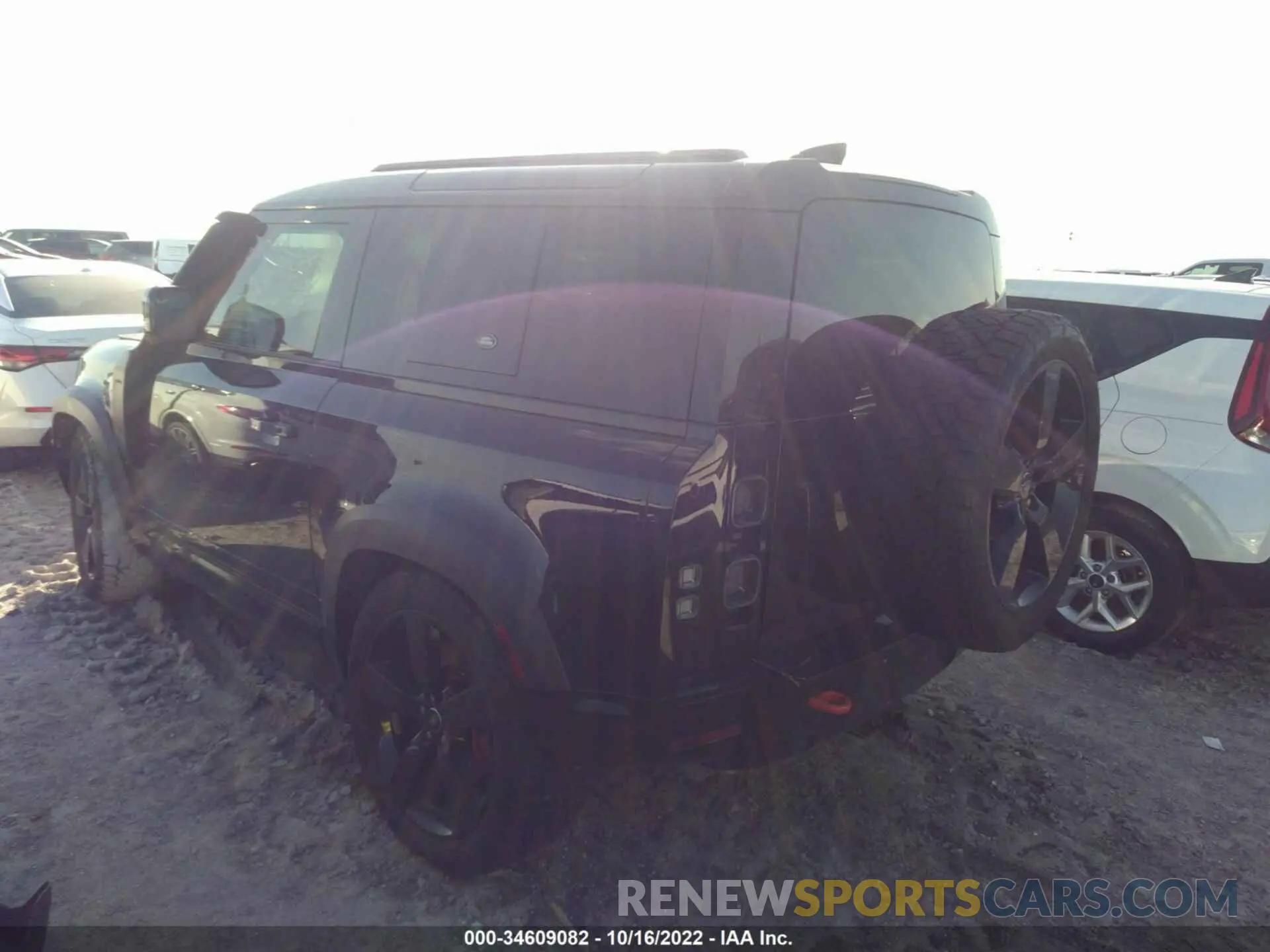 3 Photograph of a damaged car SALEX6EU3P2115067 LAND ROVER DEFENDER 2023