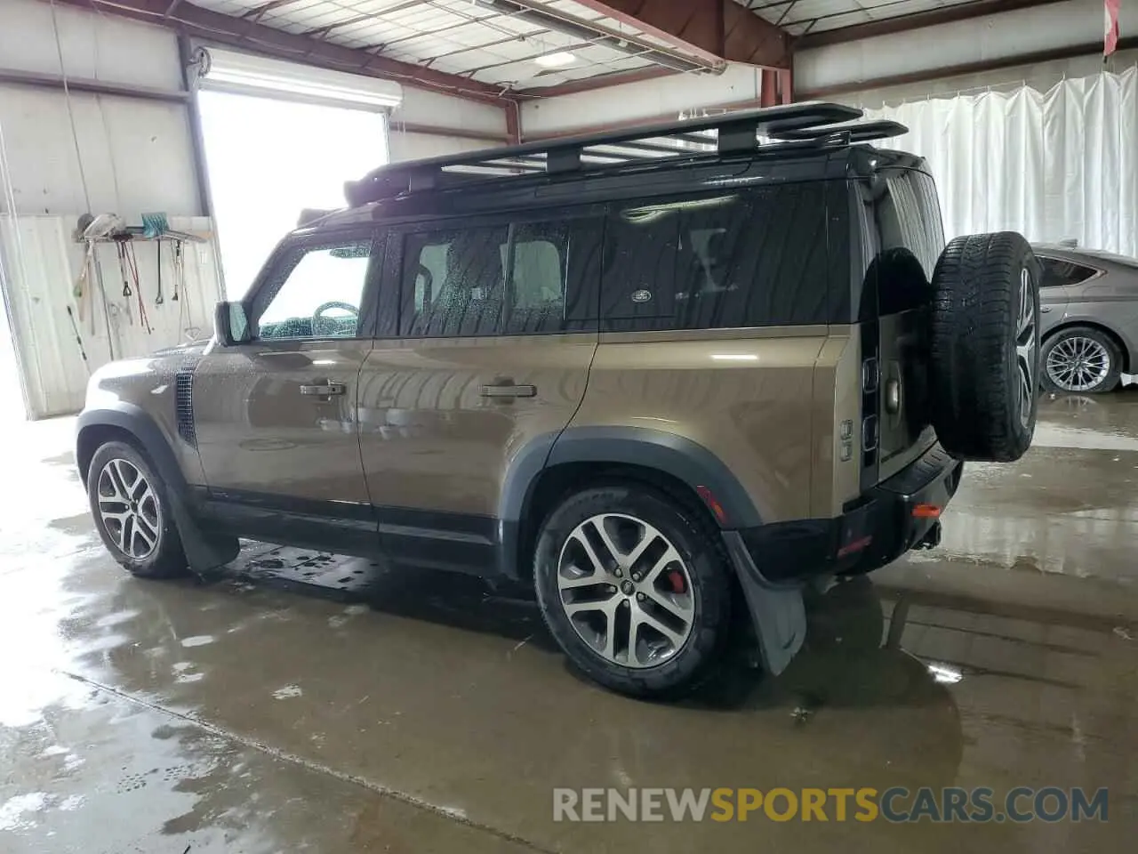 2 Фотография поврежденного автомобиля SALEX7EU8P2140939 LAND ROVER DEFENDER 2023