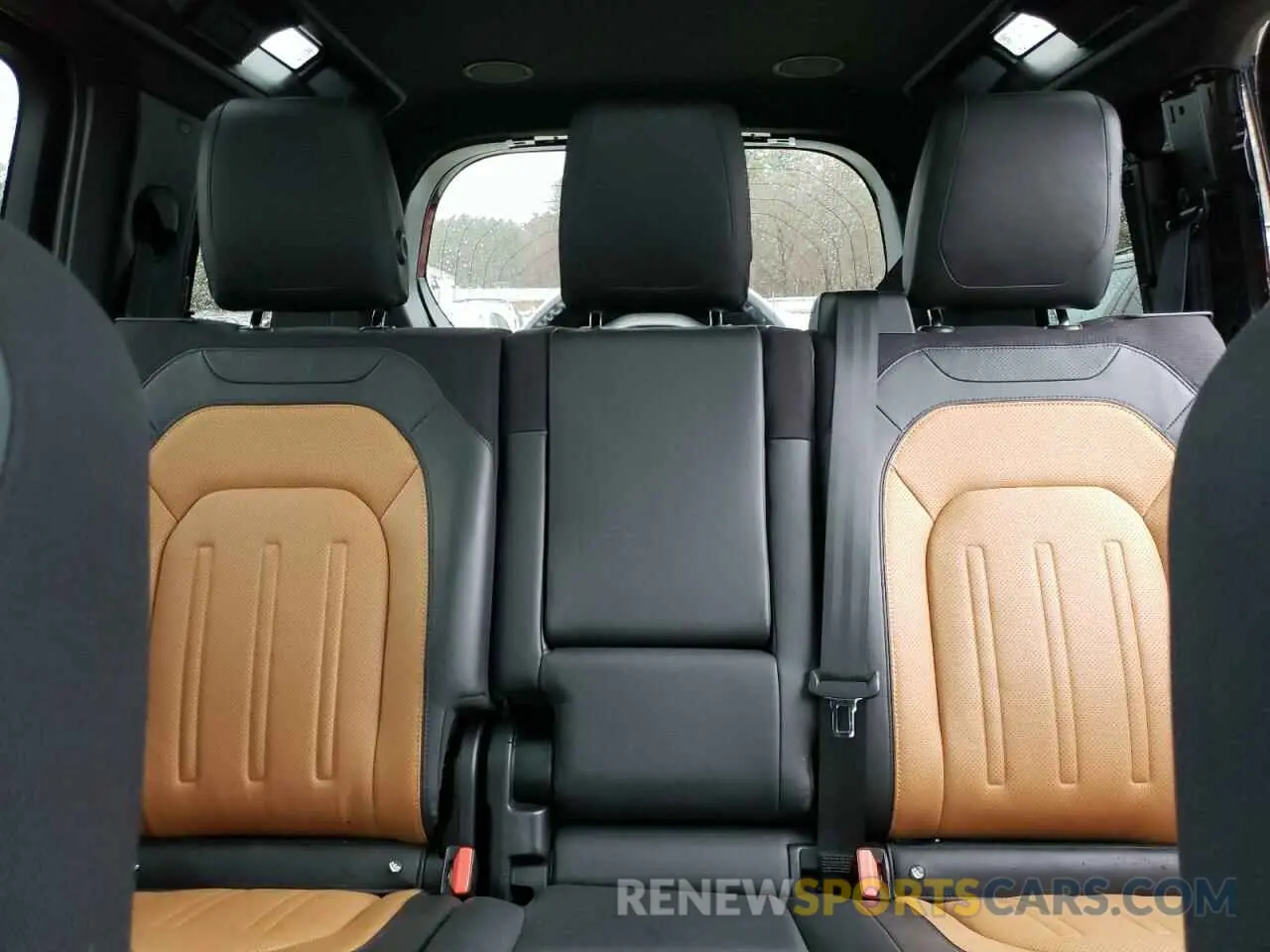 10 Фотография поврежденного автомобиля SALEXEEU8P2111784 LAND ROVER DEFENDER 2023