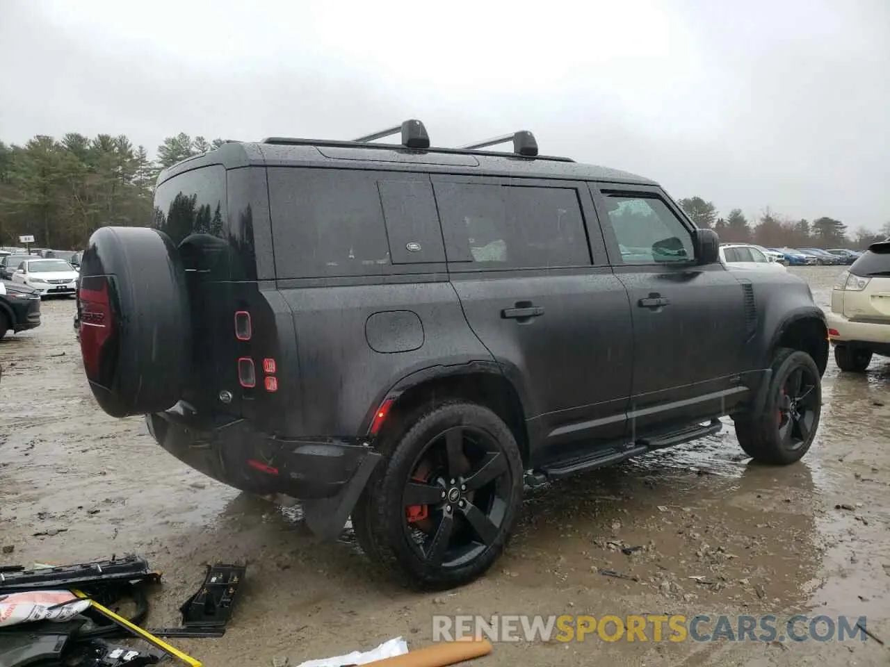 3 Фотография поврежденного автомобиля SALEXEEU8P2111784 LAND ROVER DEFENDER 2023