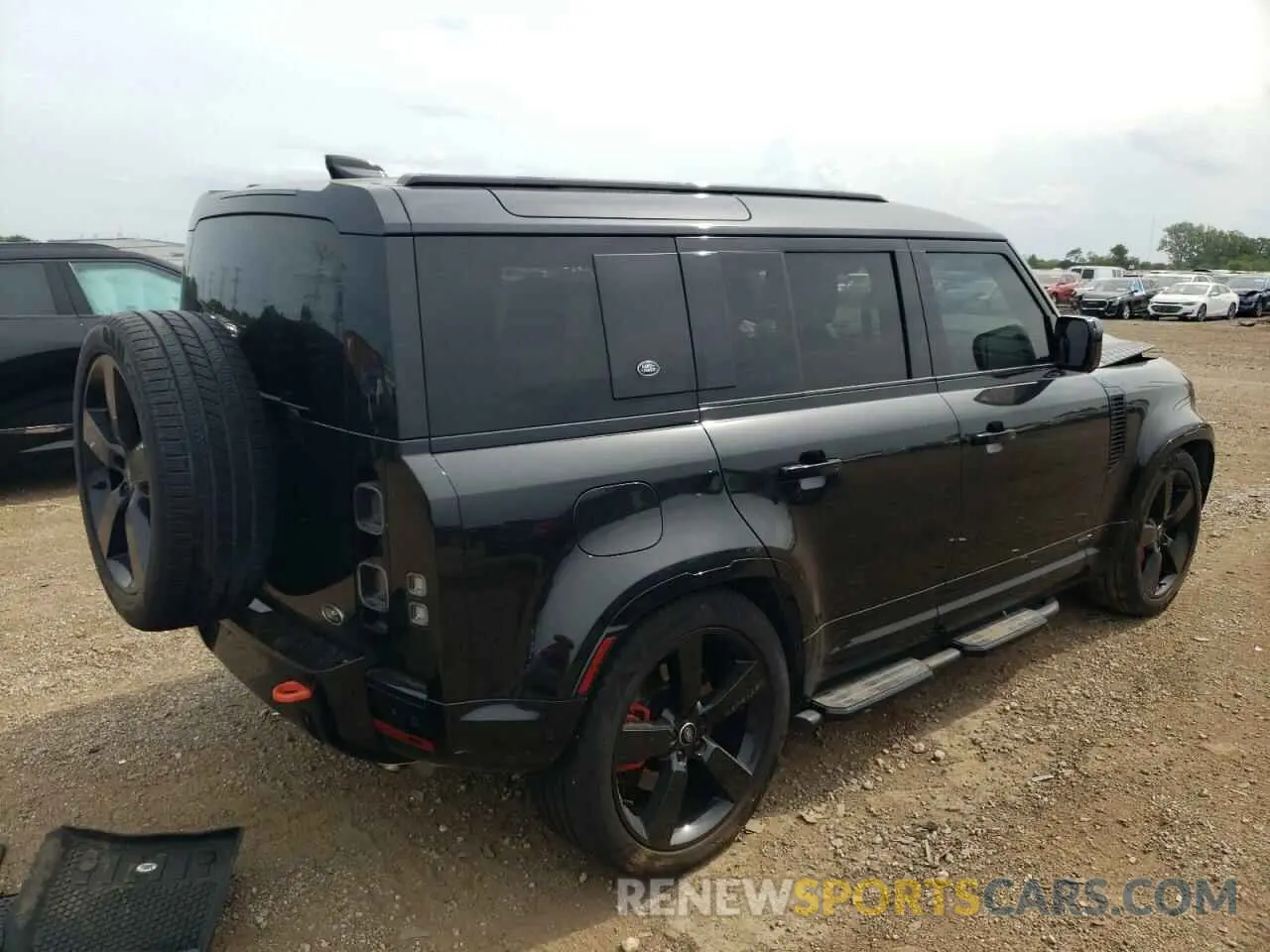3 Photograph of a damaged car SALEXEEU8P2165523 LAND ROVER DEFENDER 2023
