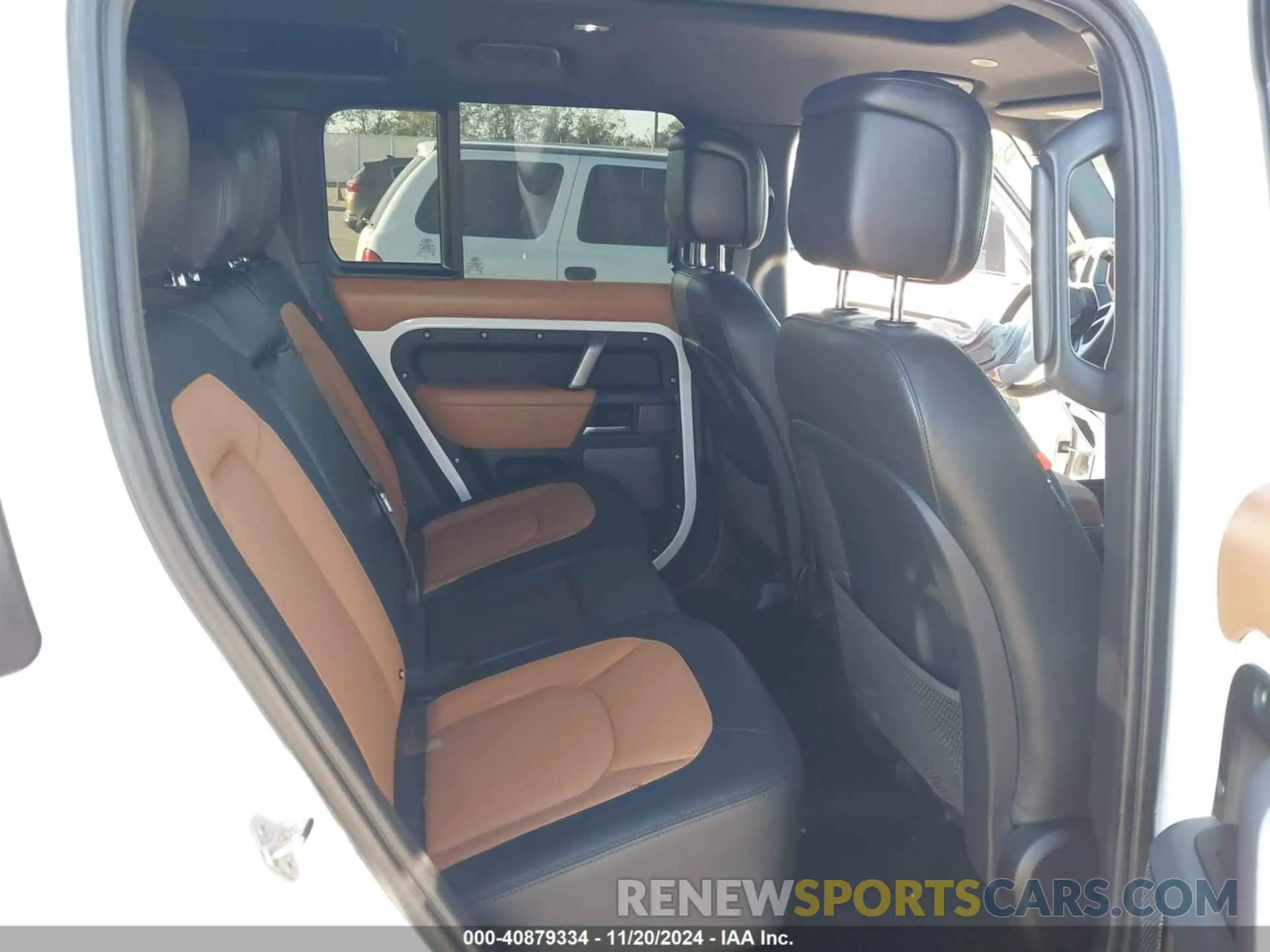 8 Фотография поврежденного автомобиля SALE27EU5R2262224 LAND ROVER DEFENDER 2024