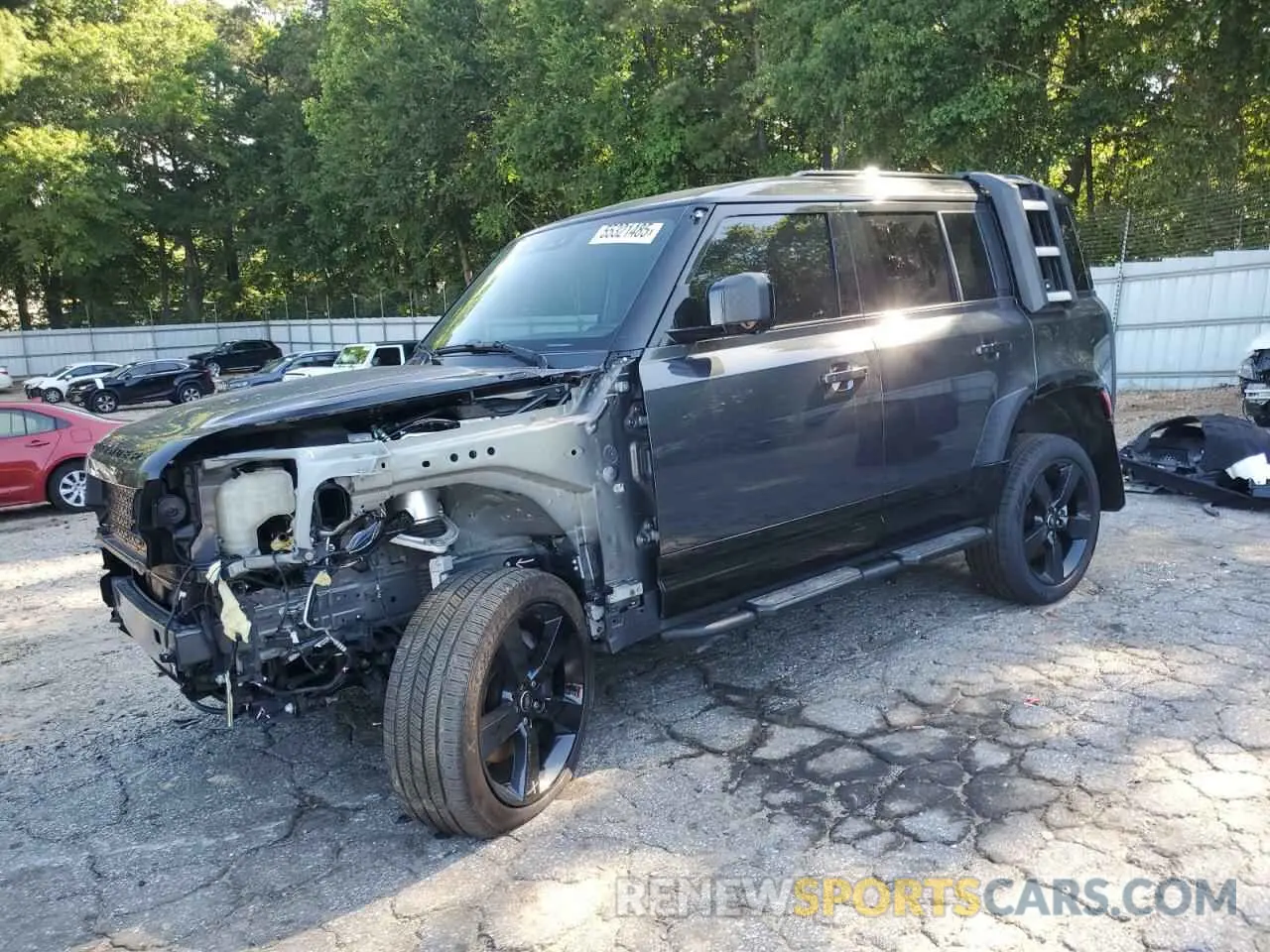 1 Photograph of a damaged car SALE27EU8R2307043 LAND ROVER DEFENDER 2024