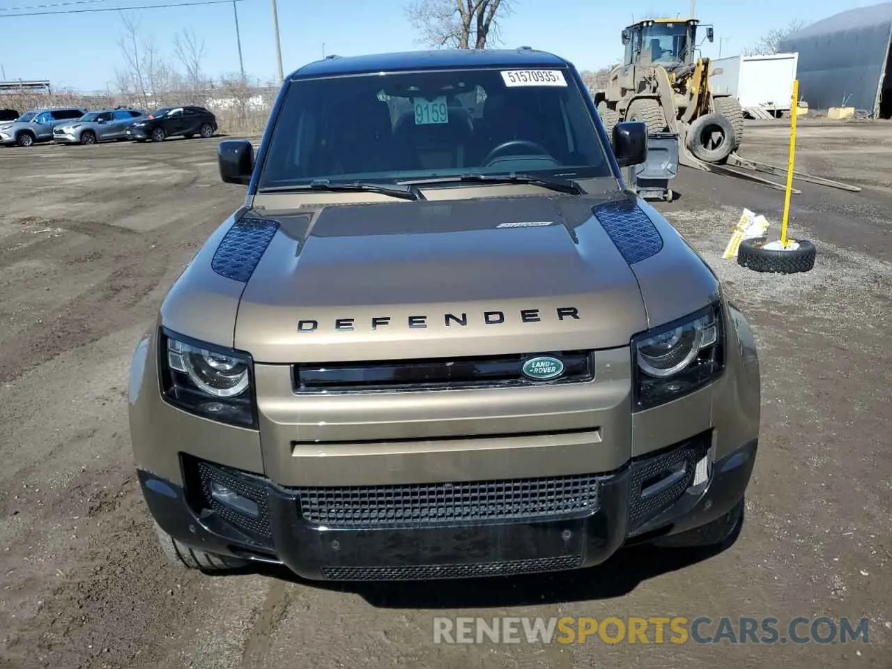 5 Photograph of a damaged car SALE27EU9R2253736 LAND ROVER DEFENDER 2024