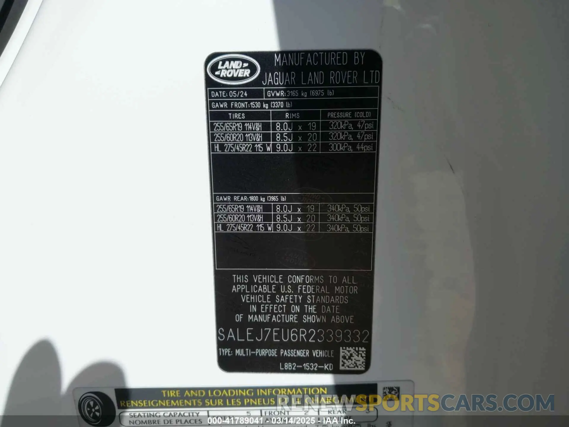 9 Photograph of a damaged car SALEJ7EU6R2339332 LAND ROVER DEFENDER 2024