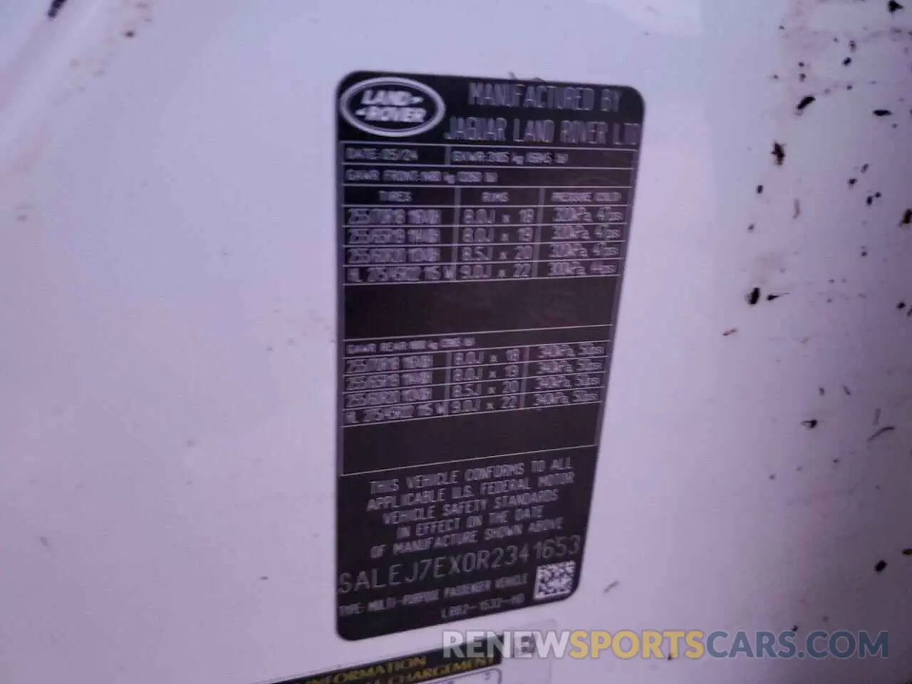 14 Photograph of a damaged car SALEJ7EX0R2341653 LAND ROVER DEFENDER 2024