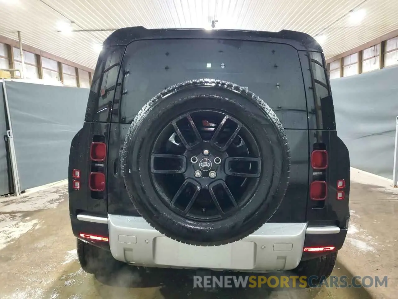 6 Photograph of a damaged car SALEJ7EX2R2261447 LAND ROVER DEFENDER 2024