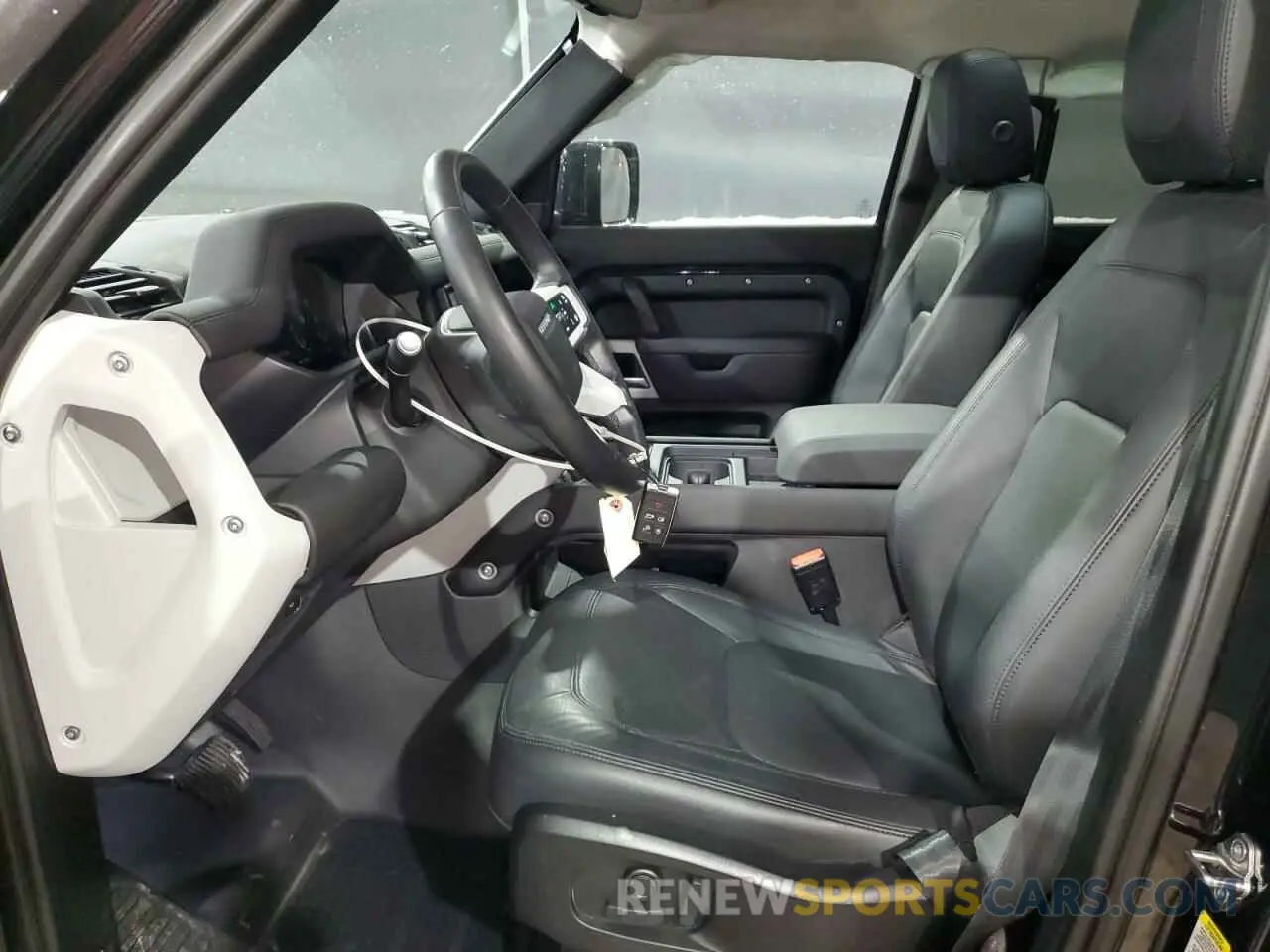 7 Photograph of a damaged car SALEJ7EX2R2261447 LAND ROVER DEFENDER 2024
