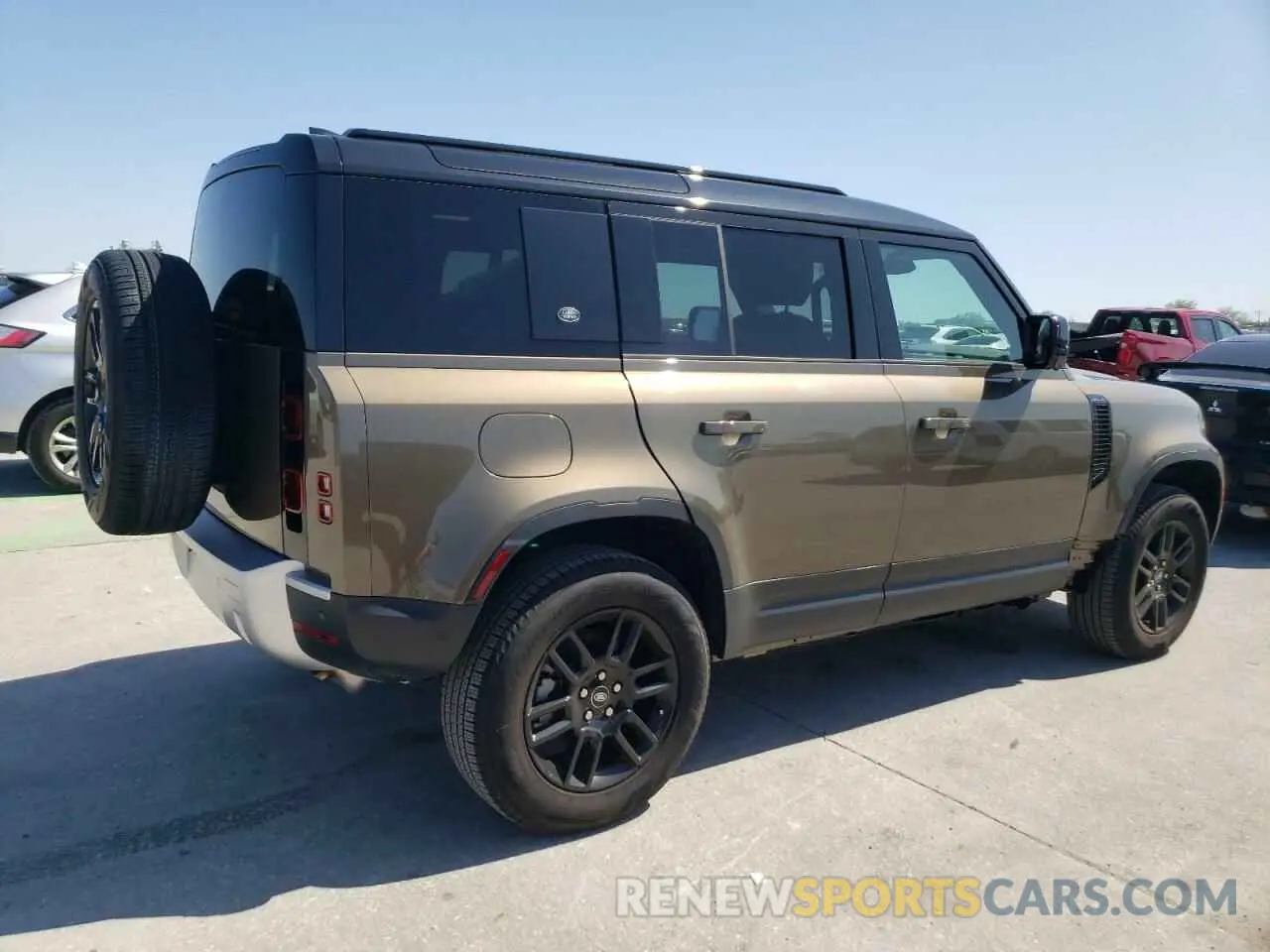 3 Photograph of a damaged car SALEJ7EX7R2287641 LAND ROVER DEFENDER 2024