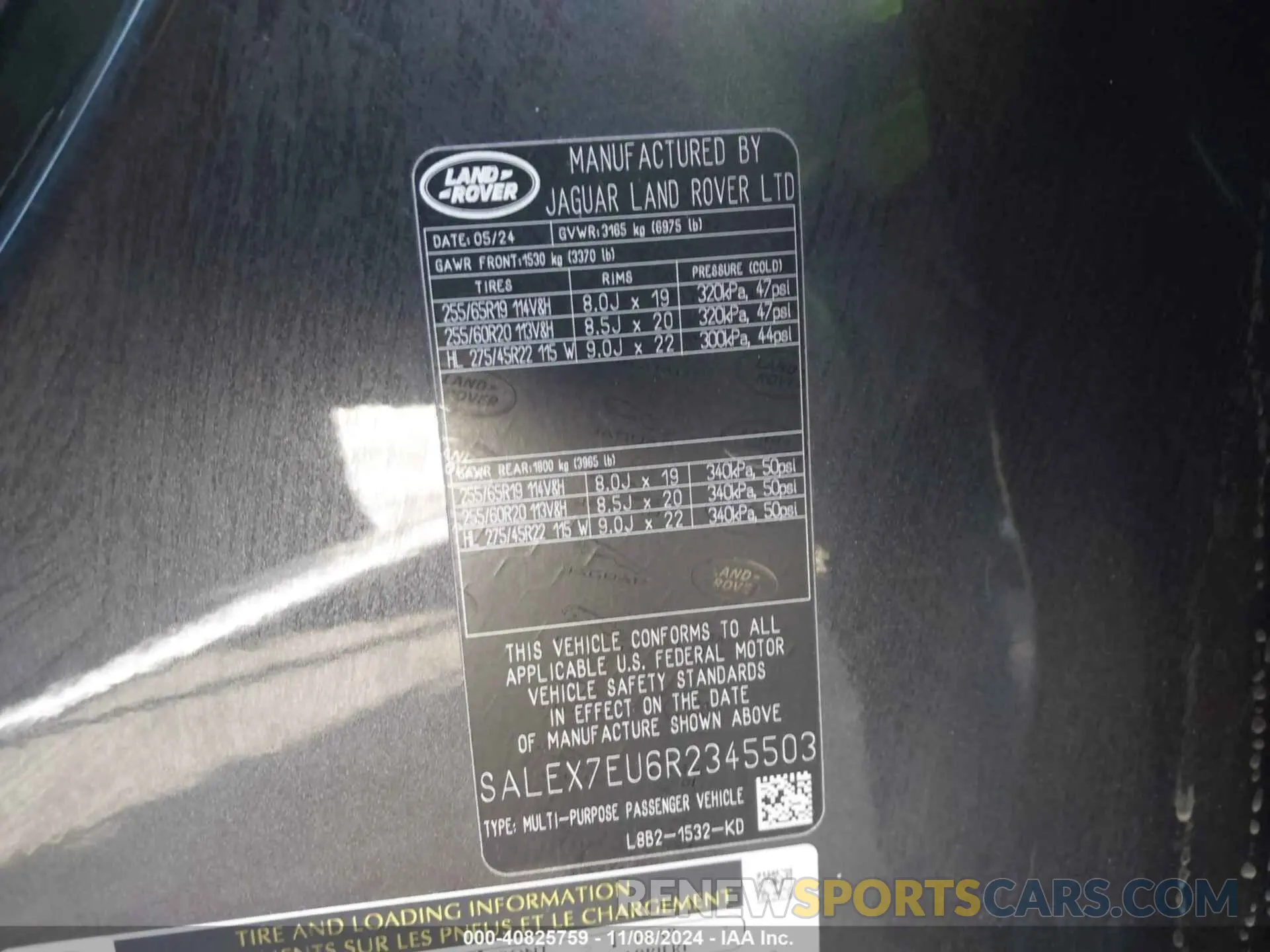 9 Photograph of a damaged car SALEX7EU6R2345503 LAND ROVER DEFENDER 2024