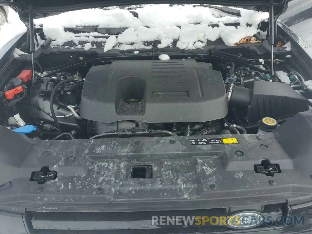12 Photograph of a damaged car SALEXFEU3R2356517 LAND ROVER DEFENDER 2024