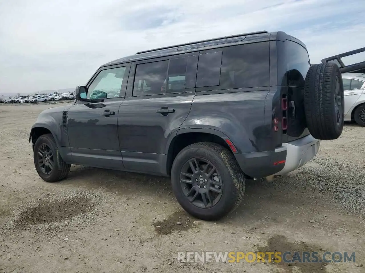 2 Фотография поврежденного автомобиля SALEJ7EX0S2357759 LAND ROVER DEFENDER 2025