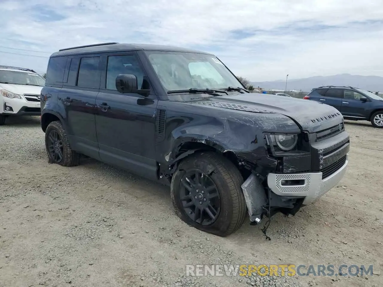 4 Фотография поврежденного автомобиля SALEJ7EX0S2357759 LAND ROVER DEFENDER 2025