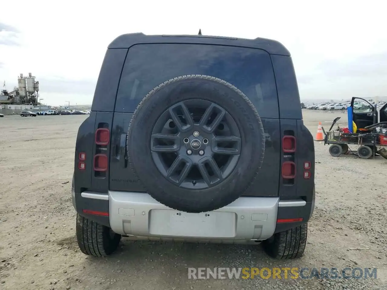 6 Фотография поврежденного автомобиля SALEJ7EX0S2357759 LAND ROVER DEFENDER 2025