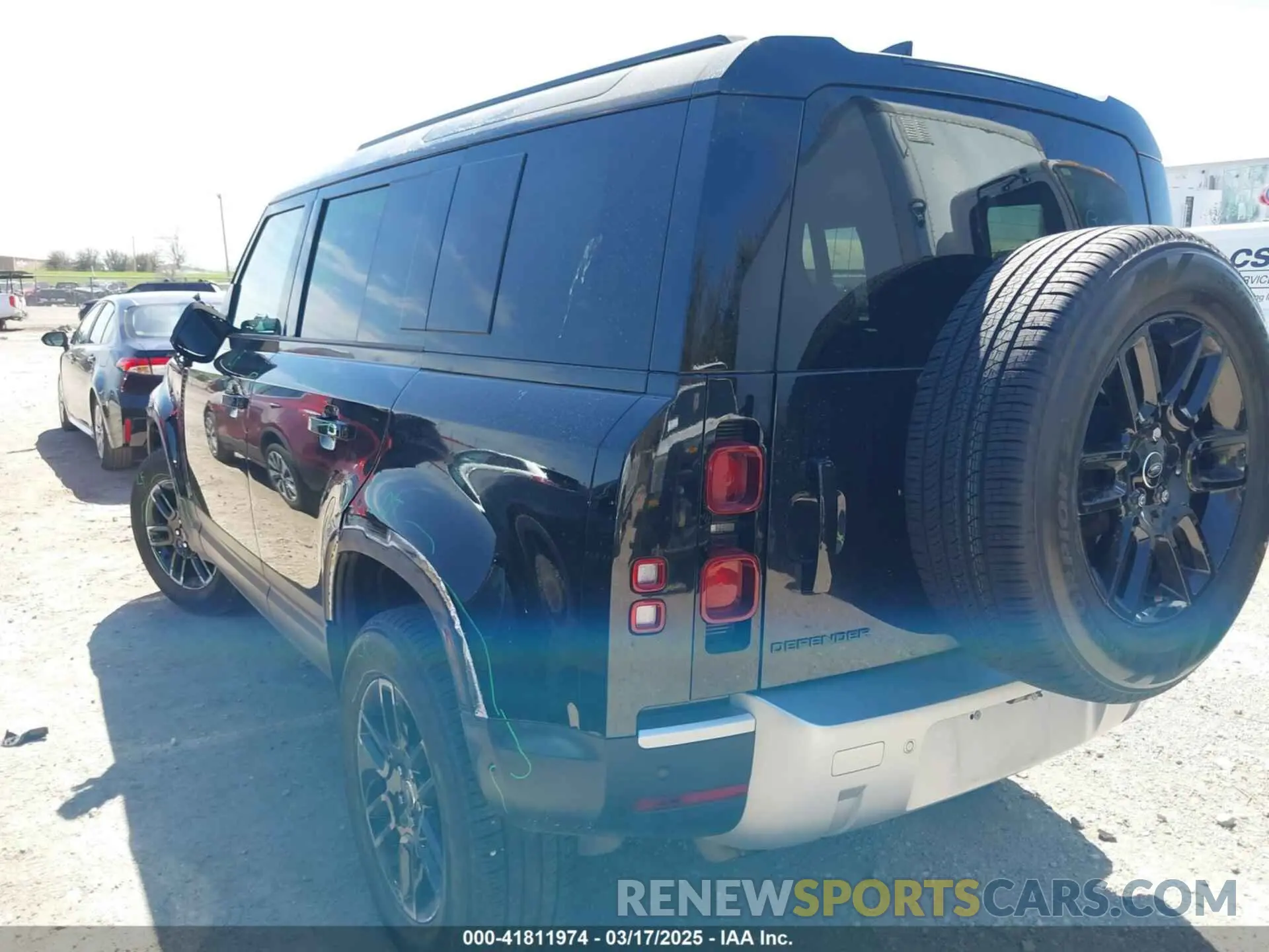 3 Photograph of a damaged car SALEJ7EX0S2386159 LAND ROVER DEFENDER 2025
