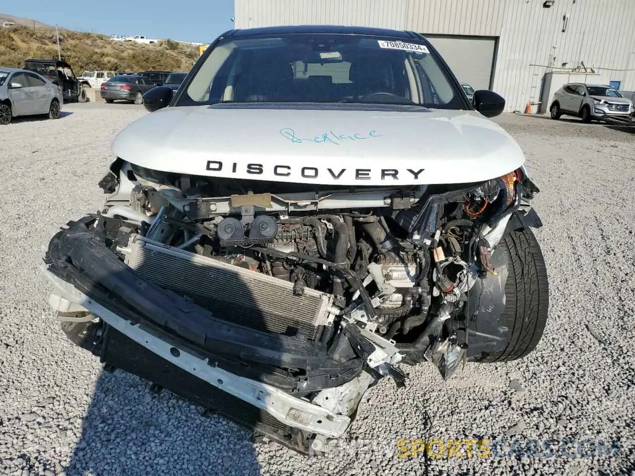 5 Photograph of a damaged car SALCP2FX0KH783410 LAND ROVER DISCOVERY 2019
