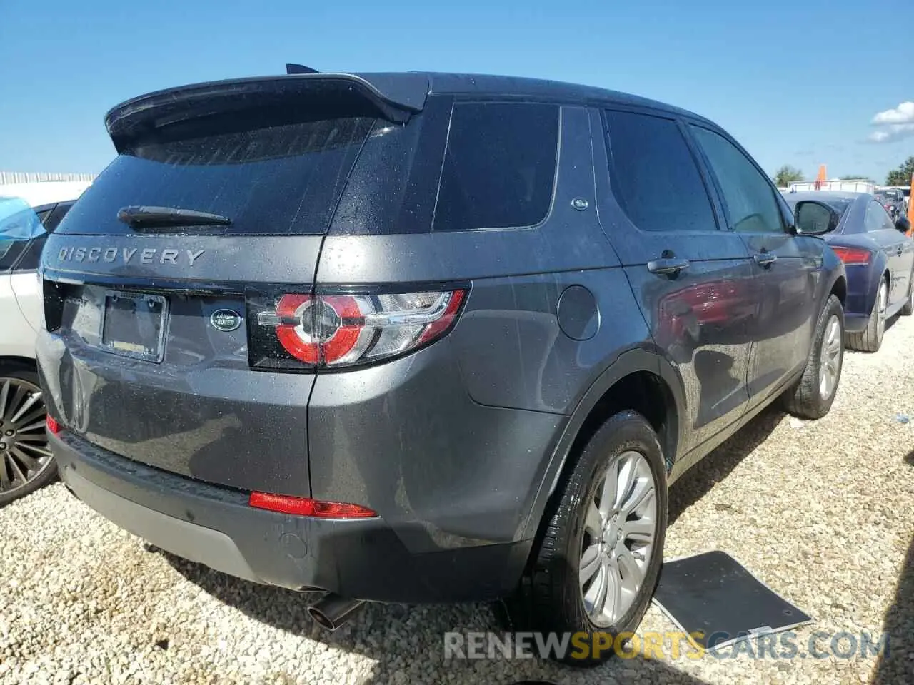 4 Фотография поврежденного автомобиля SALCP2FX1KH786008 LAND ROVER DISCOVERY 2019