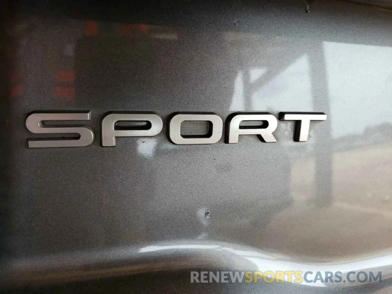 9 Photograph of a damaged car SALCP2FX1KH826006 LAND ROVER DISCOVERY 2019