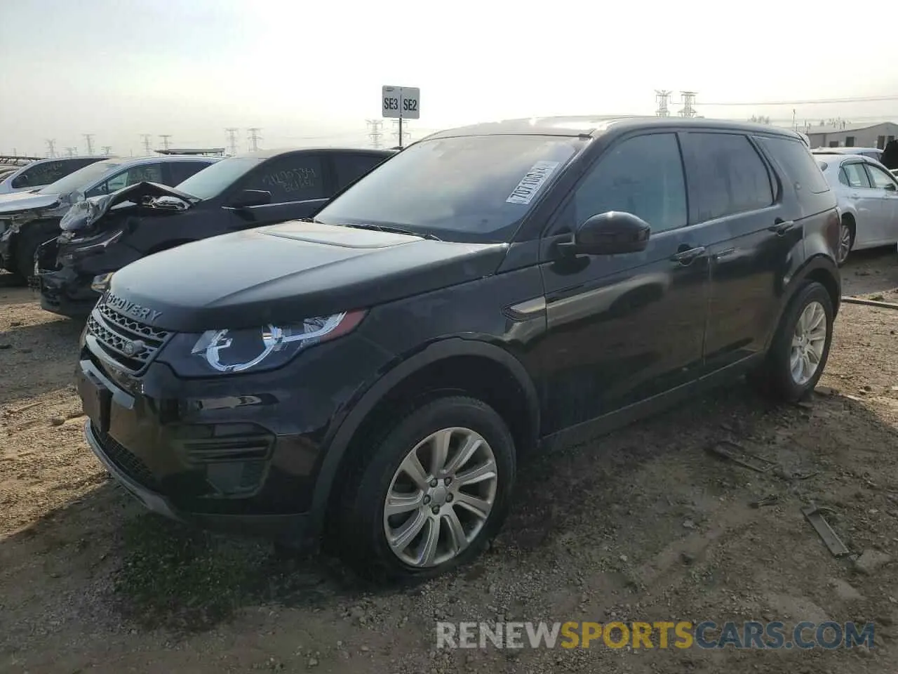 1 Photograph of a damaged car SALCP2FX3KH818764 LAND ROVER DISCOVERY 2019